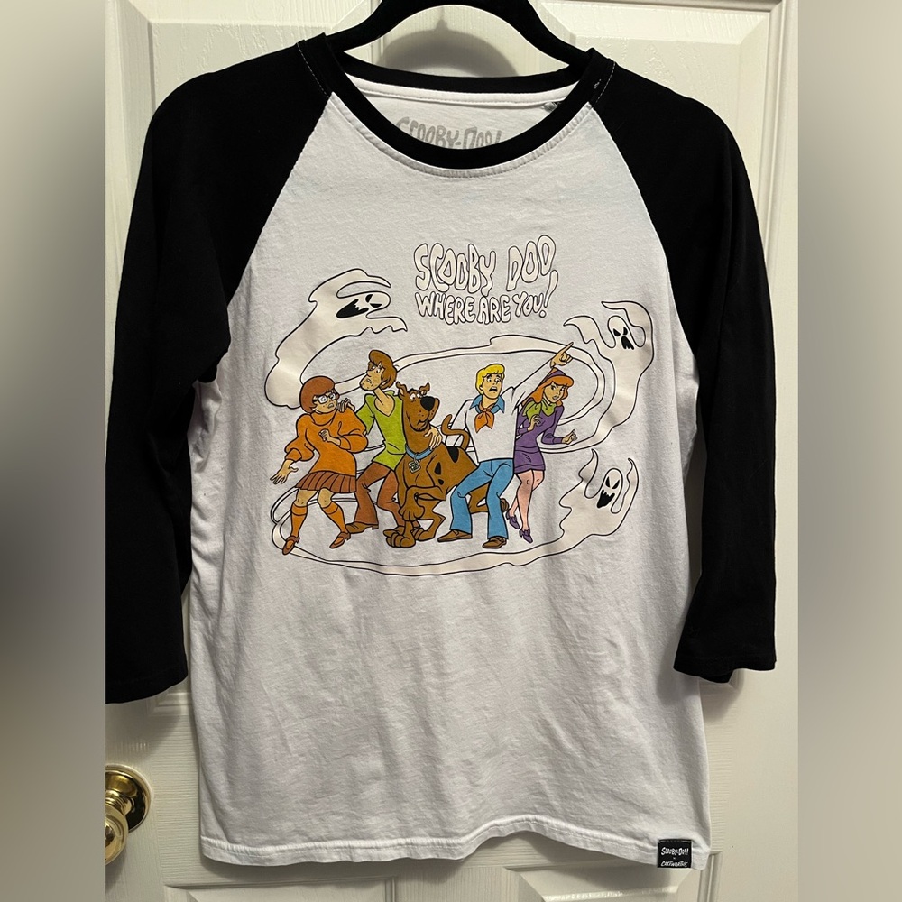 Cakeworthy Scooby-Doo Graphic Three Quarter Sleeve Tee - Black & White Unisex